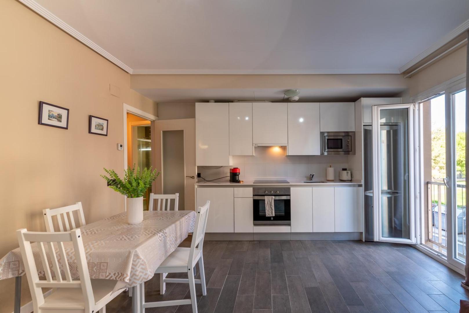 Forum Evolucion Residence Burgo Εξωτερικό φωτογραφία